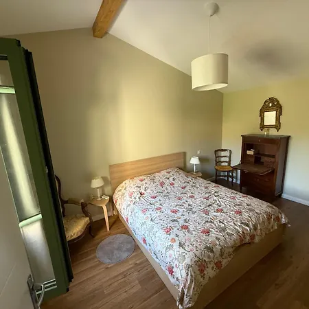 Maison Dans Grand Parc Au Pied Du Village Bruniquel